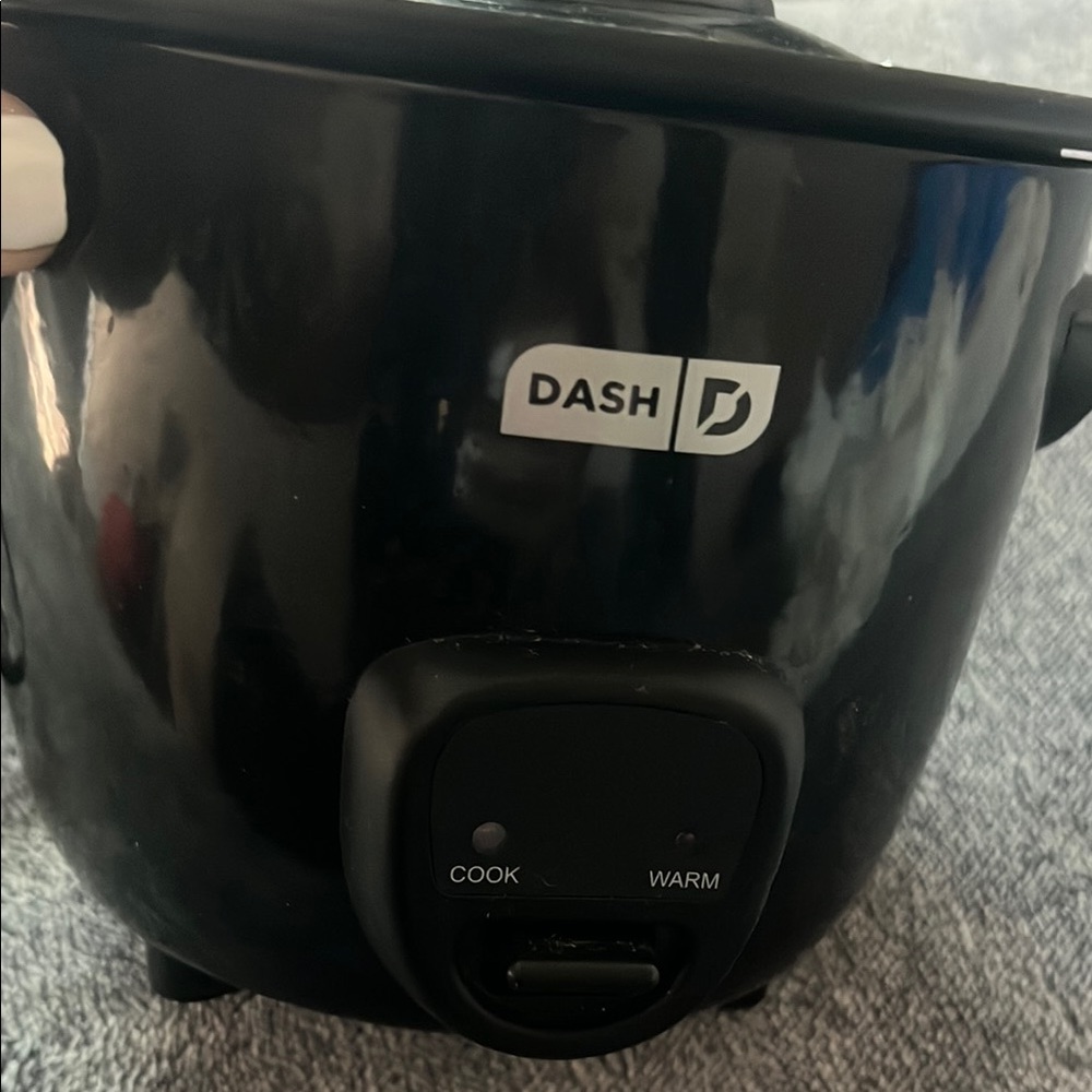 Dash Black Mini Rice Cooker - Picture 9 of 9